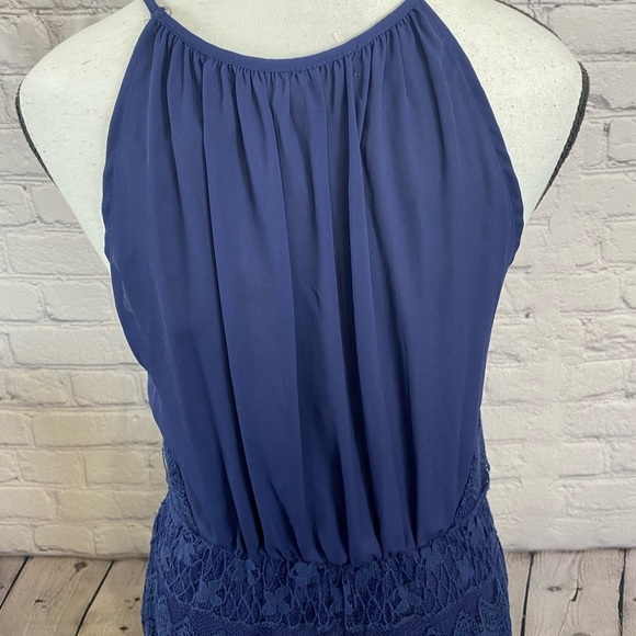 Rewind Lace Dress size Medium - Picture 8 of 11